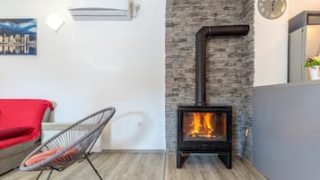 Rumah Keluarga, 5 kamar tidur, balkon (Pool & Sauna Countryside Retreat) | Detail interior
