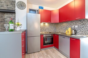 Family House, Multiple Bedrooms (Pool House Klara With Sauna) | Private kitchen