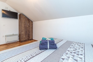 5 chambres, Wi-Fi gratuit, draps fournis