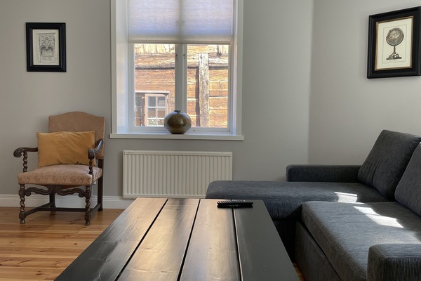 Standard Apartment | Living room | 20-inch LCD TV with cable channels, TV