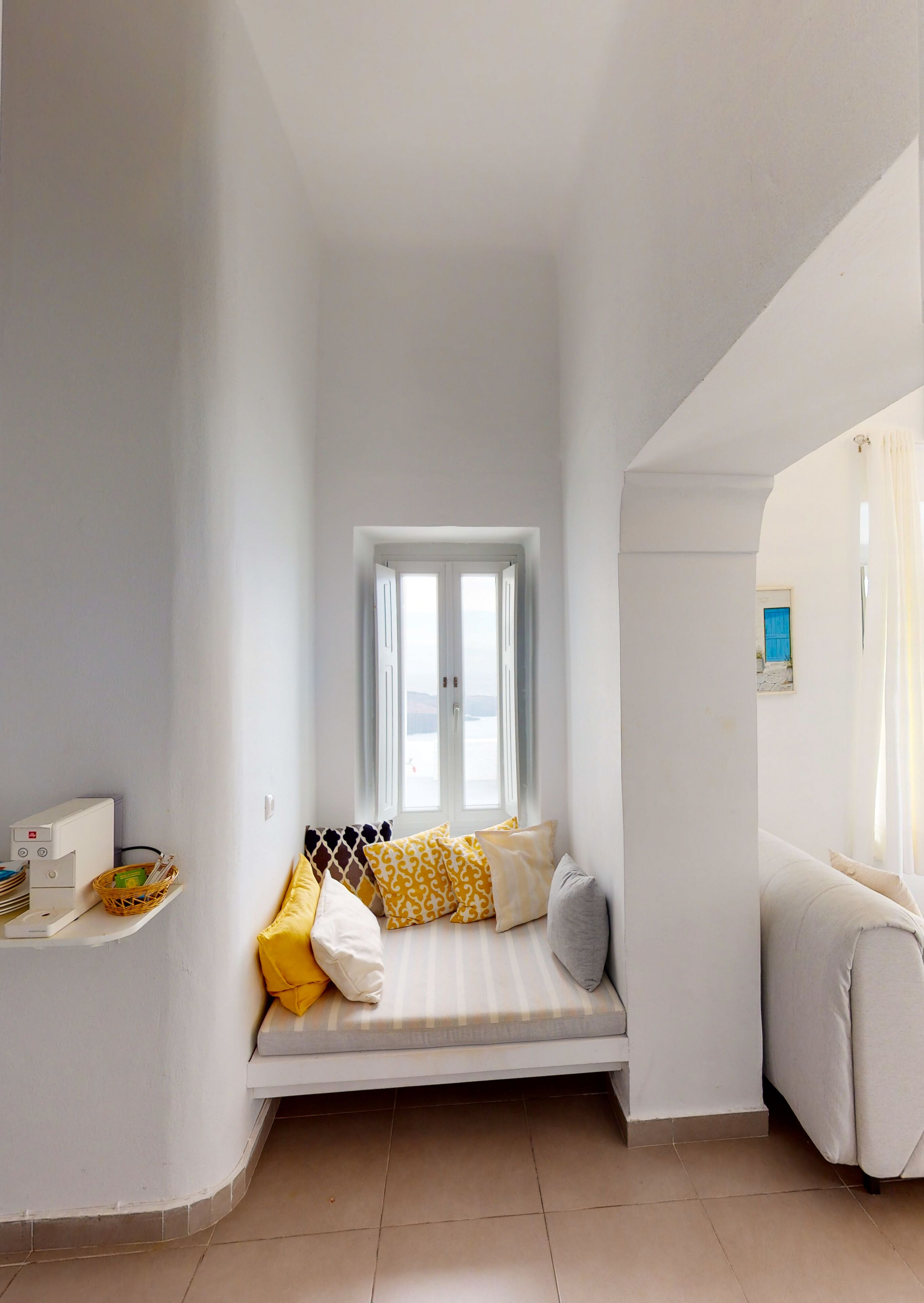 family apartment, sea view | living area | smart tv