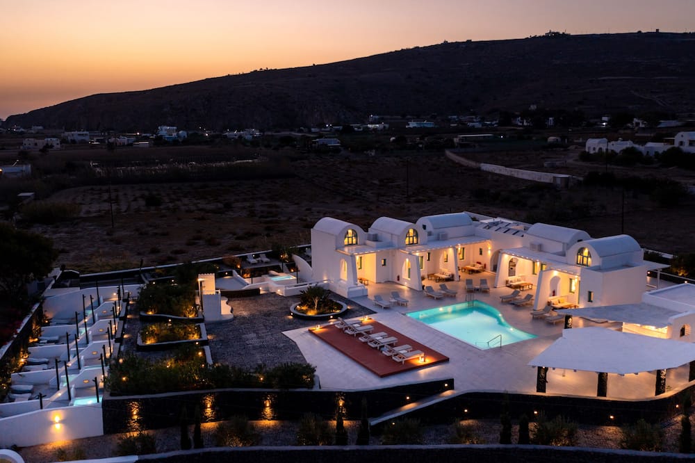 Santa Irina Luxury Sunny Lofts
