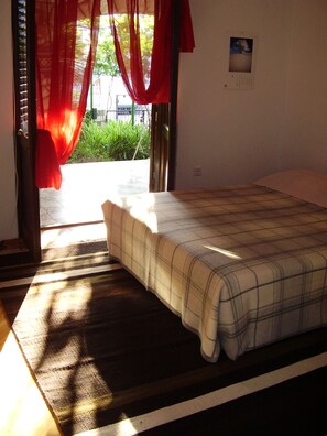 2 Schlafzimmer, Bügeleisen/Bügelbrett, Reisekinderbett, kostenloses WLAN