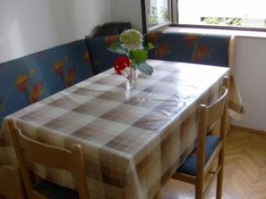 Dineren