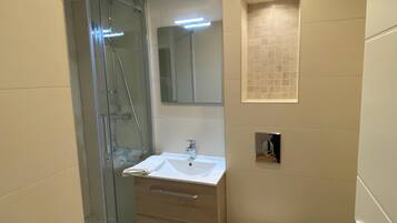 Haartrockner, HandtĂŒcher