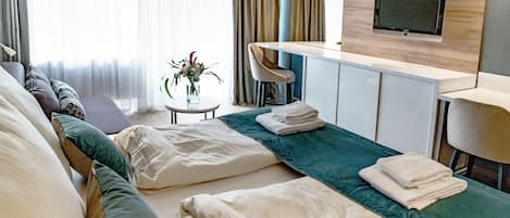 1 chambre, bureau, accès Internet, draps fournis