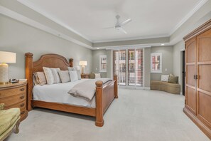 3 bedrooms, iron/ironing board, internet, bed sheets