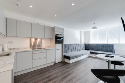 iStay Liverpool Bold Street