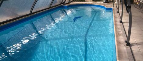 Indoor pool, outdoor pool