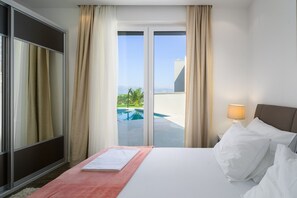 6 Schlafzimmer, BĂŒgeleisen/BĂŒgelbrett, WLAN, BettwĂ€sche