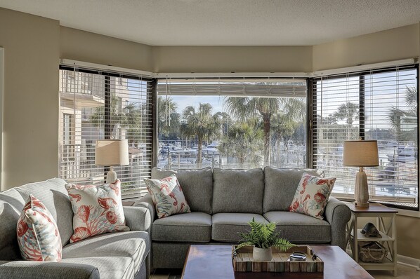 تلفزيون ذكي