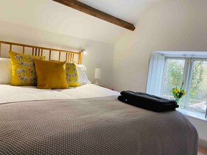 3 Schlafzimmer, BĂŒgeleisen/BĂŒgelbrett, kostenloses WLAN, BettwĂ€sche