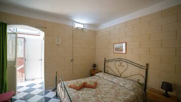 1 camera, culla da viaggio, Wi-Fi, lenzuola