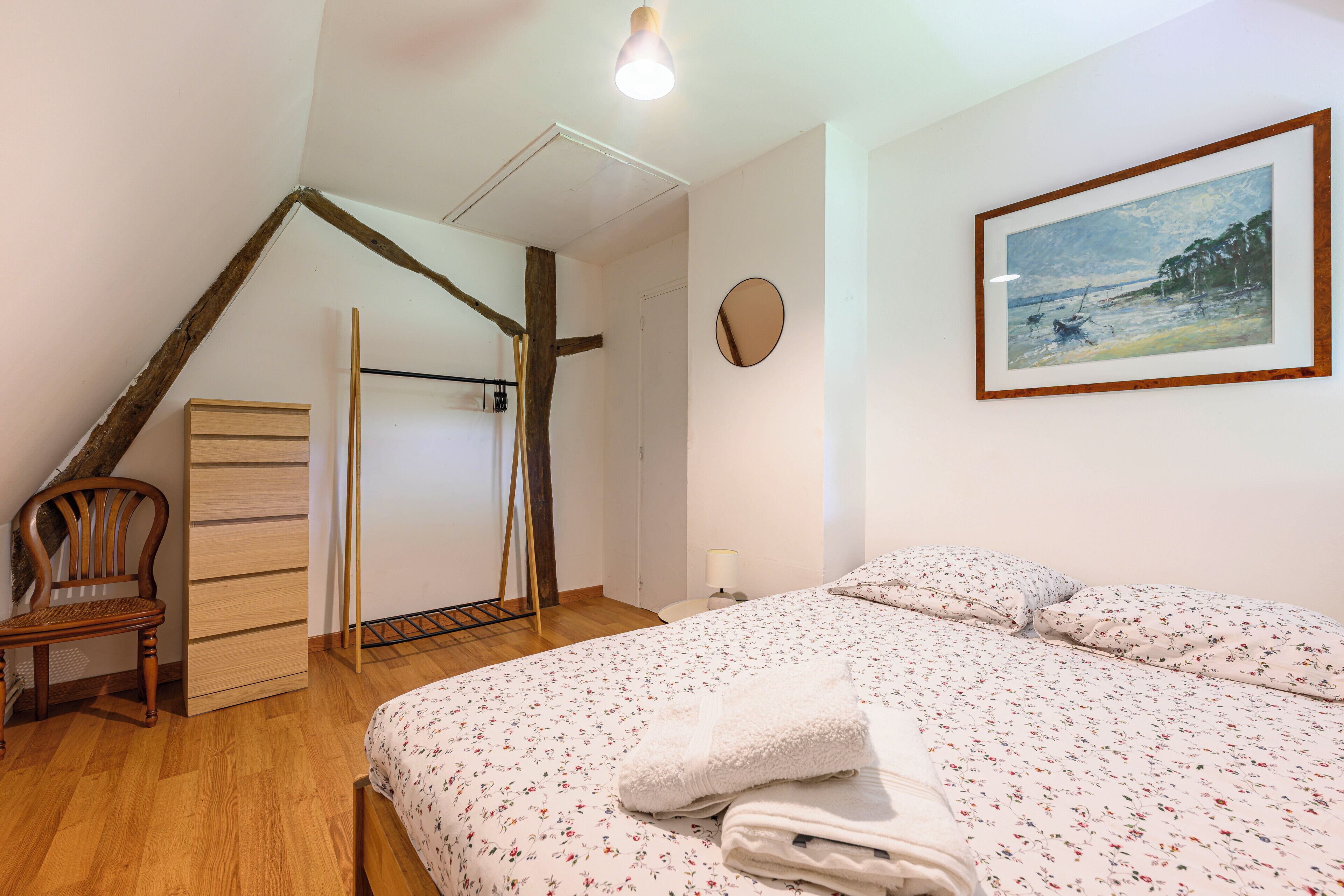 5 habitaciones, wifi gratis y ropa de cama 