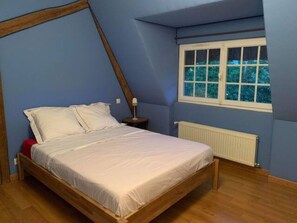 5 Schlafzimmer, kostenloses WLAN, Bettwäsche