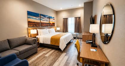 Days Inn & Suites by Wyndham Greater Tomball