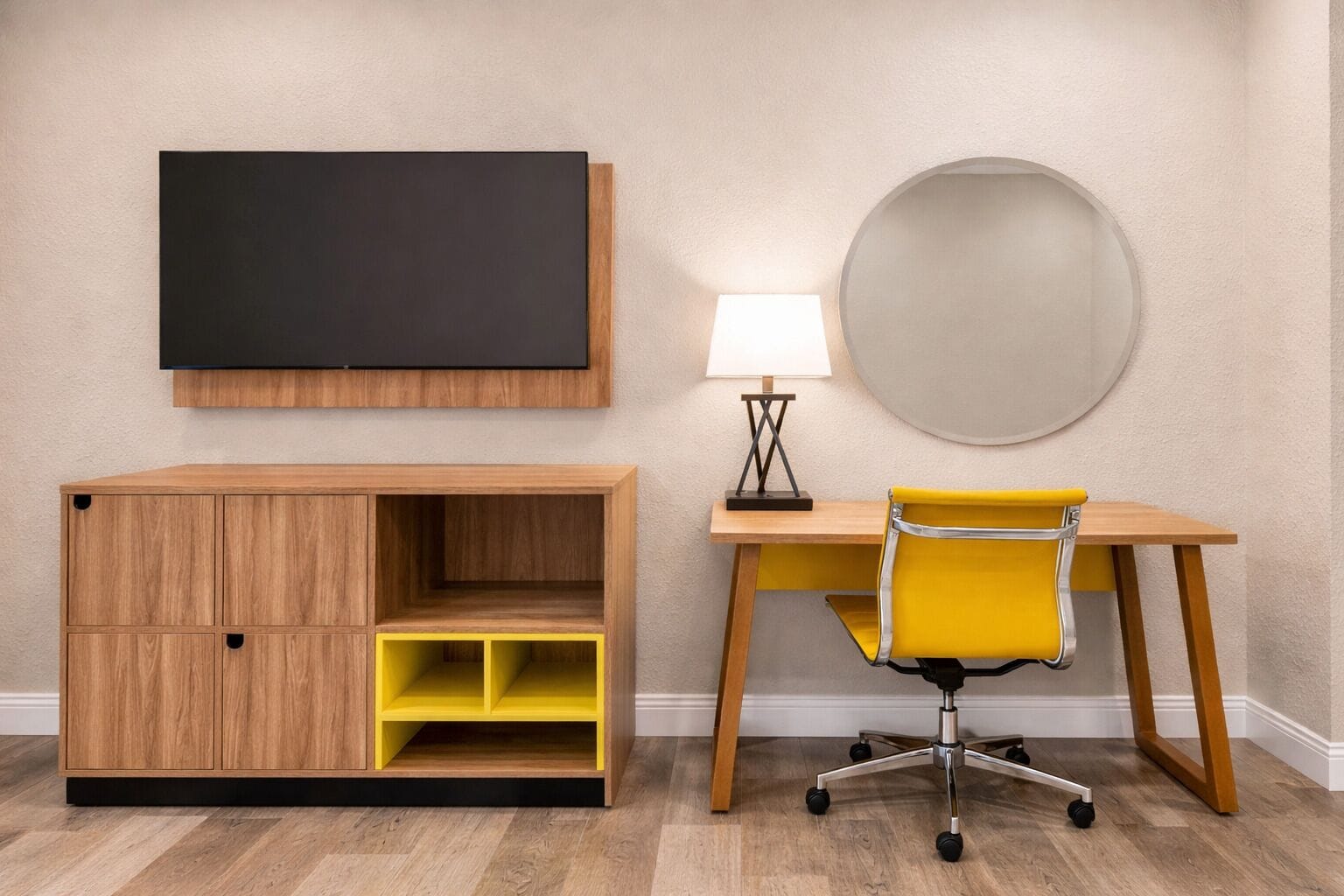 Deluxe kamer, 2 queensize bedden, toegankelijk voor rolstoelgebruikers, niet-roken | Luxe beddengoed, donzen dekbedden, pillowtop-bedden