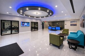 Reception hall - Days Inn & Suites by Wyndham Tomball Houston NW (Tomball)