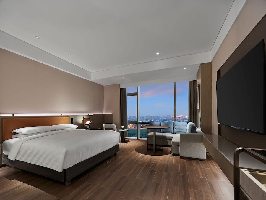 Ropa de cama hipoalergénica y minibar