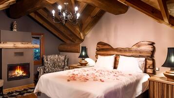 3 bedrooms, desk, free WiFi, bed sheets