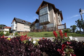 Exterior - Hotel Villa Aconchego (Gramado)