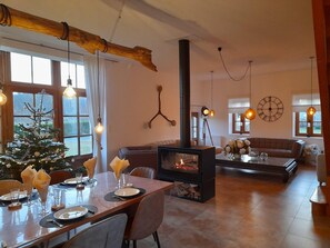 Dining - Oh suspended time (Trémolat)