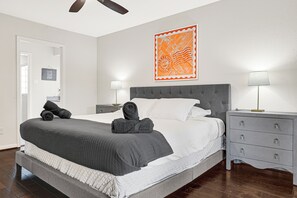 3 bedrooms, iron/ironing board, WiFi