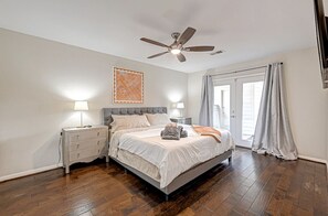 3 bedrooms, iron/ironing board, WiFi