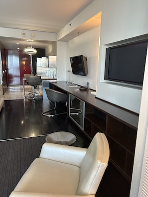 Living area - Amazing Luxury Suite 25th floor (Las Vegas)