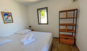 5 chambres, fer et planche à repasser, lit parapluie, Wi-Fi