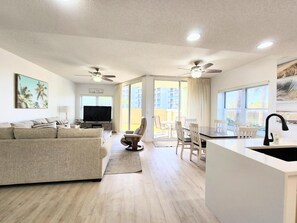 Smart-TV og DVD-spiller