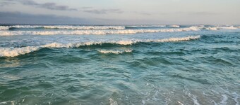 WATERS EDGE unit 101- Heated pool and beach service included March- October