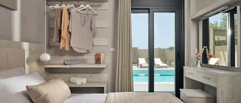 3 bedrooms, in-room safe, iron/ironing board, free WiFi