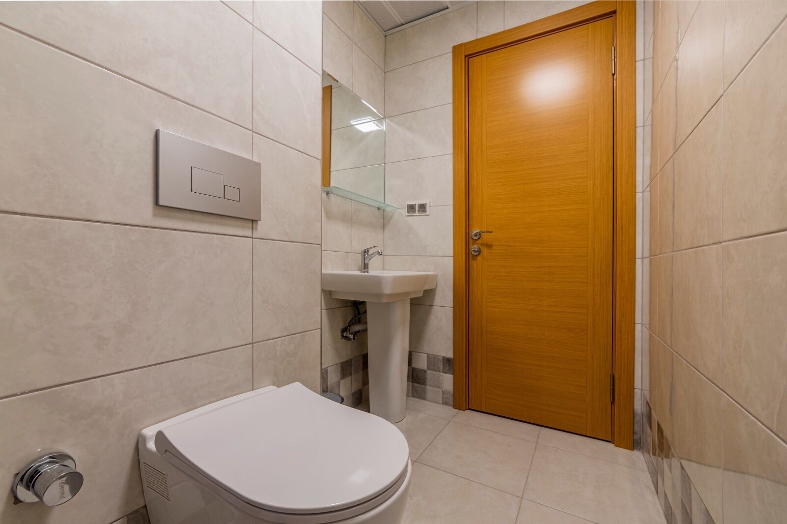 Photo - Antalya Business Hotel