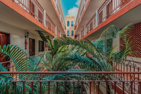 Building design. Hotel Santa María Mérida