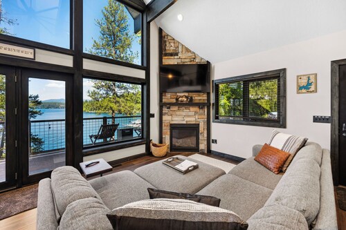 Hayden Lakefront Cabin w/ Private Dock & Stunning Views for Families
