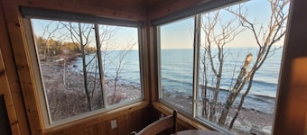 Superior Reflections Cabin #2 on Lake Superior
