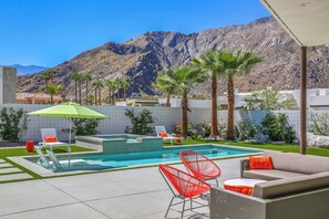 Unclassified image, 3 of 45, button