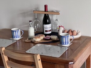 Cottage | Interior
