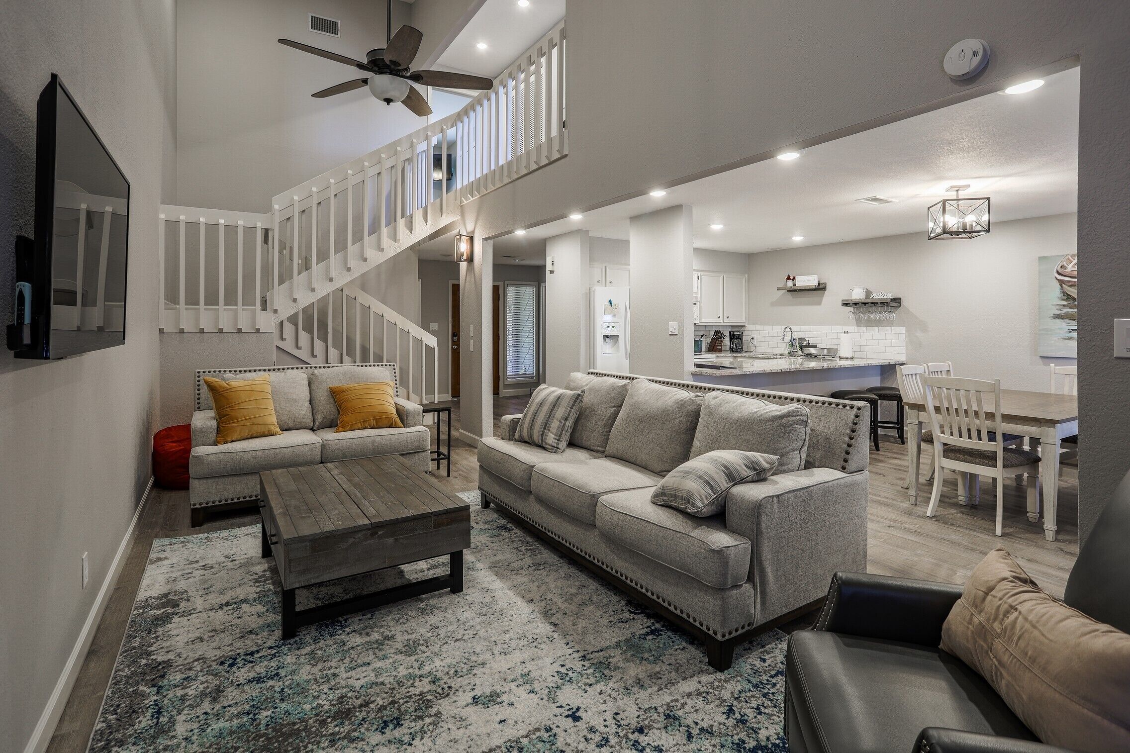 Perfect Family Retreat at the Horseshoe Bay Hideaway