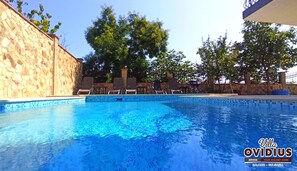 Outdoor pool - Fabulous holiday home with sea view for the whole family! (Balchik)