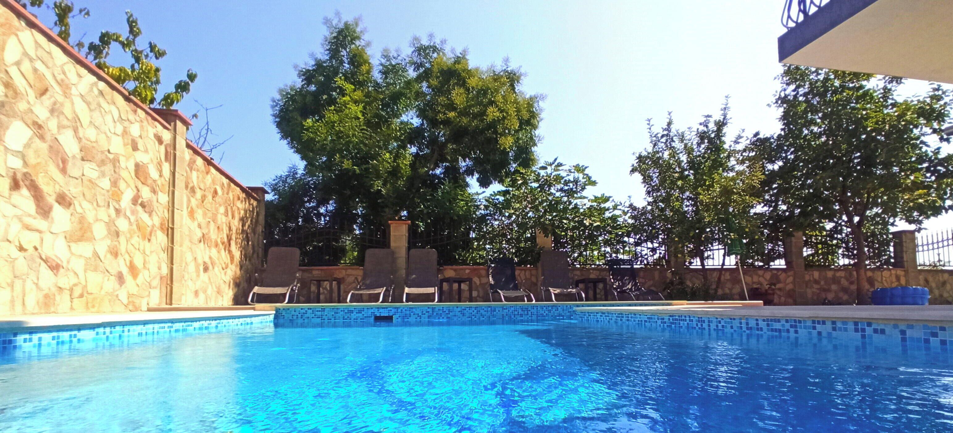 Piscine extérieure