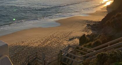 Upmarket Beach Get Away