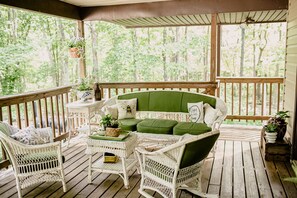 Property grounds - Event Space for Families or Groups (Schuyler)