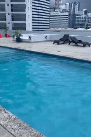 Alberca al aire libre 