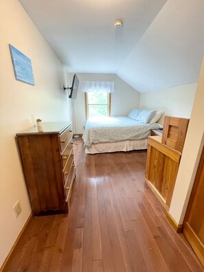 11 Schlafzimmer, Bügeleisen/Bügelbrett, WLAN, Bettwäsche
