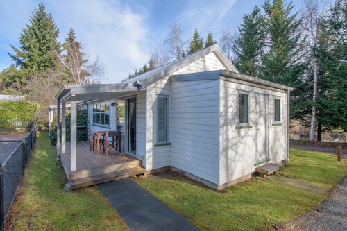 Spacious, Modern Studio Apartment below Coronet Peak