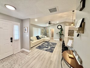 TV connectée, baby-foot, table de tennis de table