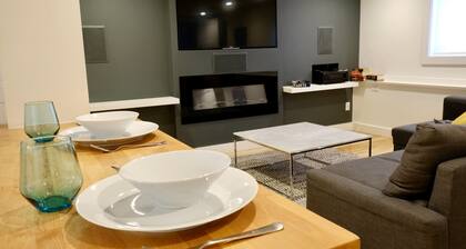 Modern & Charming 3BR Suite in Character Home