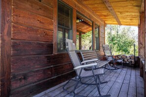 Terrace/patio - TroutChasers Suite ~ Priv. River Access, 10 Min. to Hot Springs, 45 Min. to Ski (Bozeman)